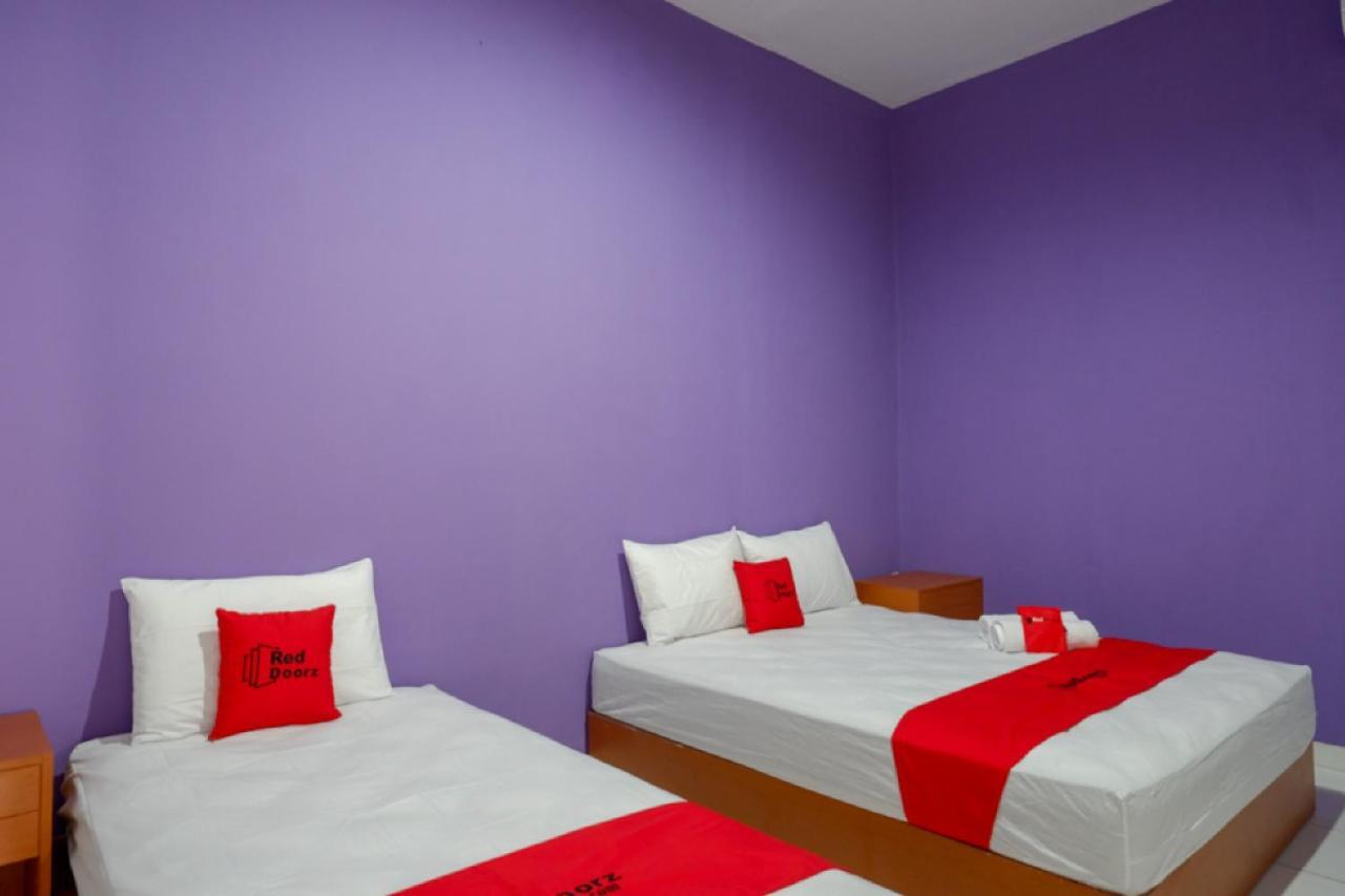 Reddoorz Near Alun Alun Kaliwungu Kendal Hotel Brangsong Exterior foto